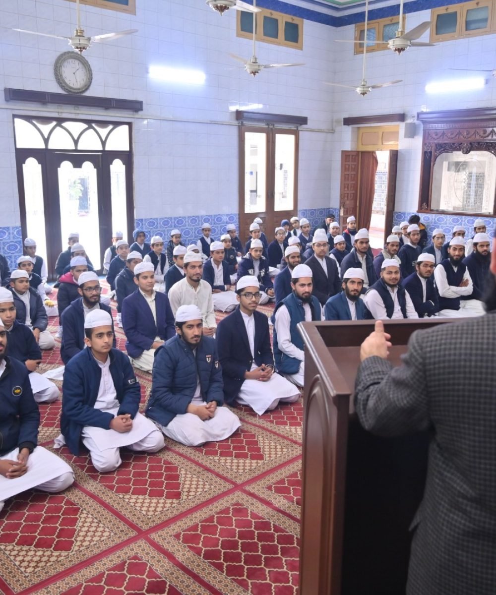 Dar E Nizami
